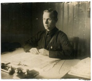 Работник ТО ОГПУ/Знак