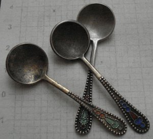 ложечки для соли...серебро, эмали... 3 шт.