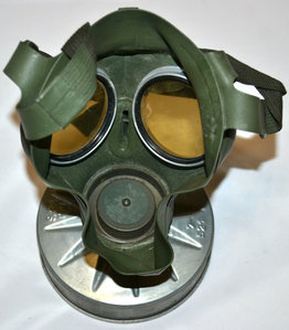 Противогаз с баком Luftschutz.