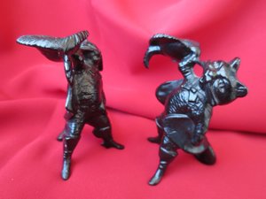 "Кот в сапогах". Подсвечник. Касли.