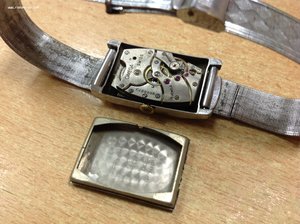 Наручные часы Omega