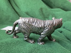 Шкатулка-скульптура "ТИГР". Серебро 925 проба.