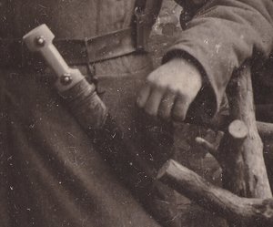 Красный командир с боевой подругой. Кинжал. ГВ.
