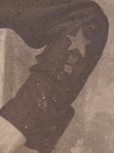 Краском с нарукавными знаками различия. г.Гжатск. 1924-25.