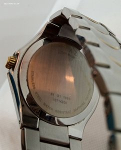 Часы Movado. Швейцария.