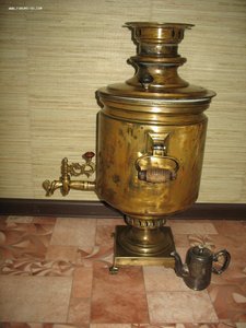 Самовар угольный .Банка медальная .Баташев 12л
