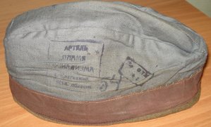 пилотка, 54 р.. шерсть-диагональ, с красным кантом