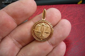 Привеска весы - золото 583