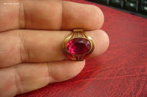 Кольцо с камнем - золото 583