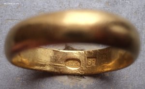 Золотое обручальное кольцо 7.77 г. - 92 ( 958 ) пробы (№1)