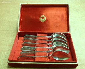 Подарочный набор Серебро 875 пробы из ГУМа в фирменной короб