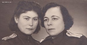 Женщины-лейтенанты.г.Рига. 1946 год.
