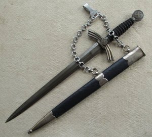 Люфт1, Ernst Pack.