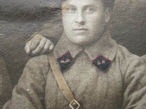 ФОТО - Чекисты, шашка, знаки, братья Ступак
