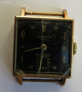 Золотые женские швейцарские часы Marvin Марвин. Золото.