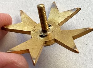 Знак об окончании Чугуевского военного училища. РИА.