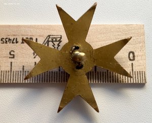 Знак об окончании Чугуевского военного училища. РИА.