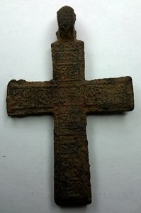 Нательный крестик железный