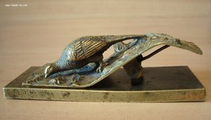 Венская бронза. Зажим для бумаги.