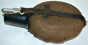 Полевая фляга Вермахт.
