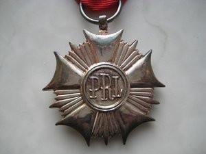 орден Знамени Труда,2 ст.,Польша,в родной коробке