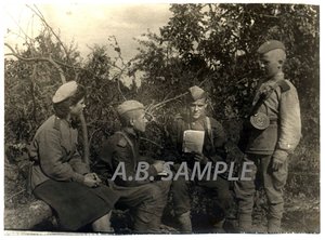 Принятие в комсомол на фронте 1944 г.