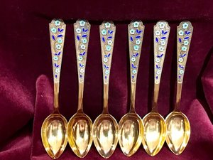 Набор 6 чайных ложек. СССР, серебро 875 пробы, эмаль. Новые