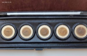 Красная книга, биметалл, 15 шт., в родных коробочках.