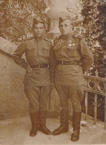 Сержант и рядовой. Шифровка. Отличник. Медали. Ростов.