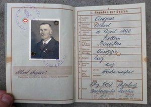 Военные билеты 2-го образца (Wehrpass) 2 шт.