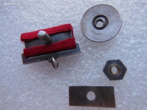 СЕРЕБРЯНЫЕ: Колодка,прижимная,гайка,промзвено (раскушено)