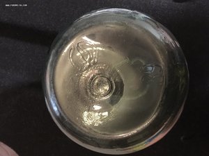 Трёхлитровая банка с изображением И.В. Сталина