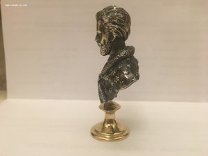 Бюсты царей в серебре