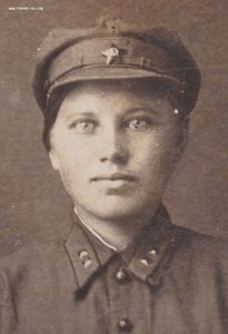 Девушки (и не только) в военной форме. Кубари. Черкассы.1940