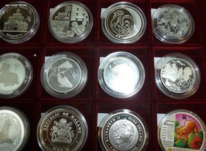 Более 100 монет СЕРЕБРО ,унцовки и т.д.