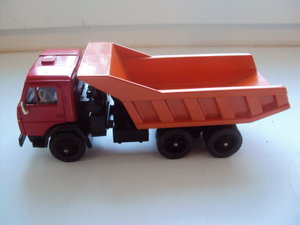 Камазы СССР масштаб 1/43 в родных коробочках.