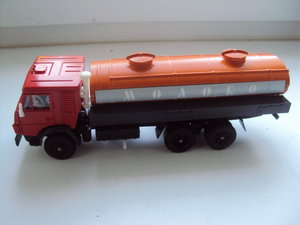 Камазы СССР масштаб 1/43 в родных коробочках.