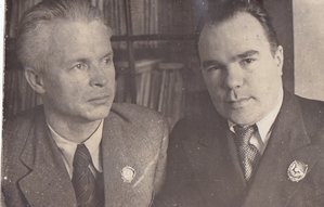 Кинорежиссёр Довженко и драматург Вишневский БКЗ.ОЛ.