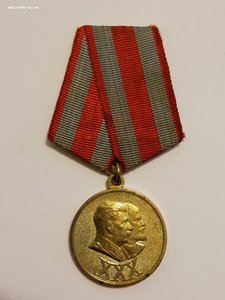 300 лет флоту и 30 лет СА и Флота на одного.