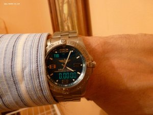 Продаю Breitling Professional Aerospace