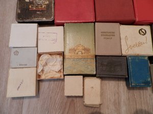 Много разных коробок от часов,орденов,знаков и т.д.