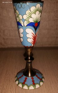 Серебряная рюмка с эмалями