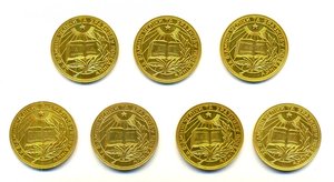 Золотые школьные 7 штук., золотые, хорошие, но по лому