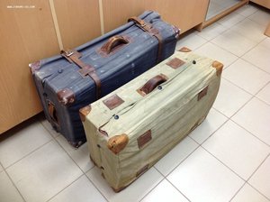 2 Старых Кожанных Чемодана - Китай времен Мао 40-50е годы