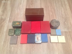Много разных коробок от часов,орденов,знаков и т.д.