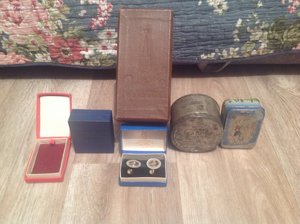 Много разных коробок от часов,орденов,знаков и т.д.
