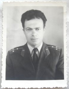 Гражданский летчик.