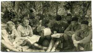 С "трудовой" медалью(ВВС)