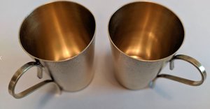 Две серебряные стопки с боковыми ручками, 875 проба