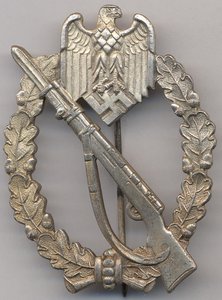 ПЕХОТНИК в СЕРЕБРЕ.